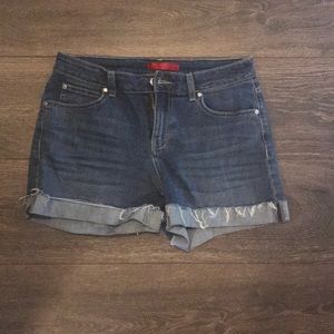 Jennifer Lopez Jean shorts